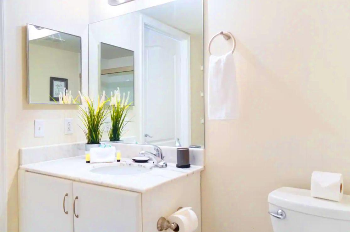 Luxury 2 Bedroom Apartment At Brickell With Pool Miami Dış mekan fotoğraf