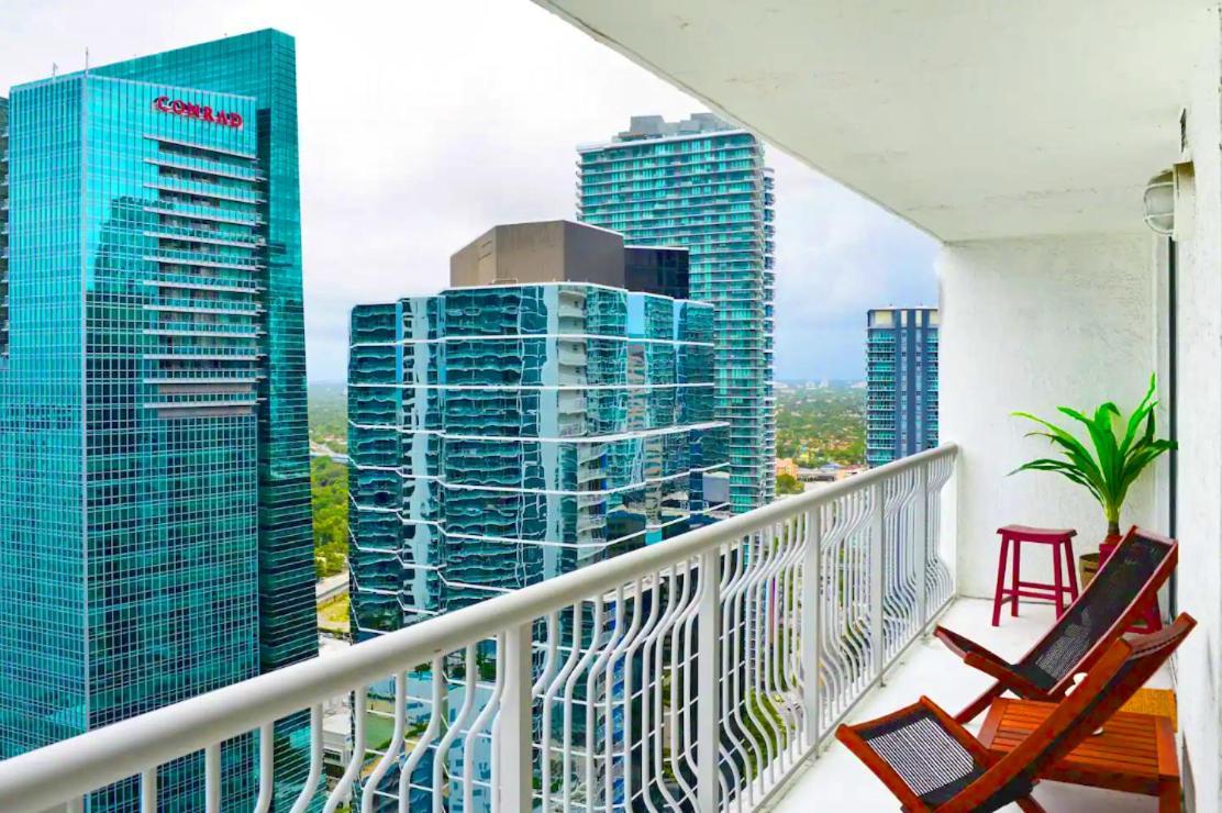 Luxury 2 Bedroom Apartment At Brickell With Pool Miami Dış mekan fotoğraf