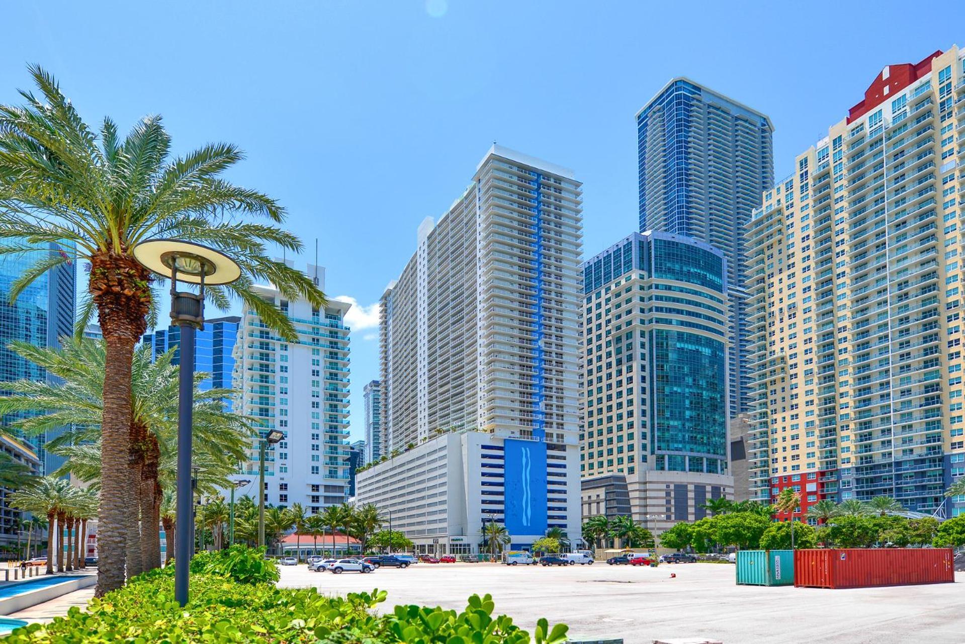 Luxury 2 Bedroom Apartment At Brickell With Pool Miami Dış mekan fotoğraf